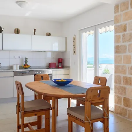 With Two Separate Four-bed Apartments, Private Pool, Grill And Garage Makarska