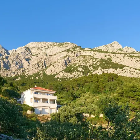 Villa With Two Separate Four-bed Apartments, Private Pool, Grill And Garage *