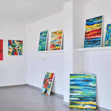 With Two Separate Four-bed Apartments, Private Pool, Grill And Garage Makarska